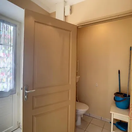 Studio Confortable Avec Wifi Et Animaux Acceptes, Proche De Lamalou-Les-Bains * Ламалу-ле-Бен